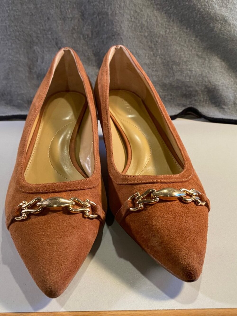 Talbots Sylvie Bit Suede Kitten Heel Pumps Cognac Brown Pointed Toe Shoes 8M
